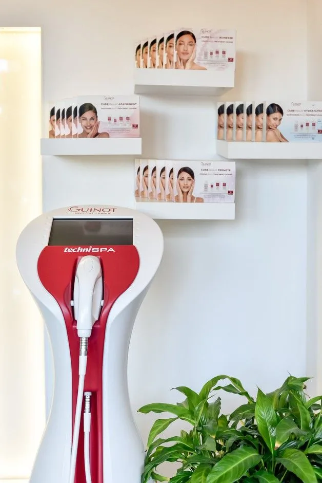 Guinot TechniSpa full body treatment